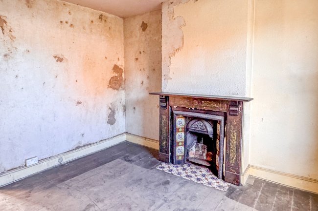 18 Nether Road, Ecclesfield, Sheffield, South Yorkshire, S35 9XT 4