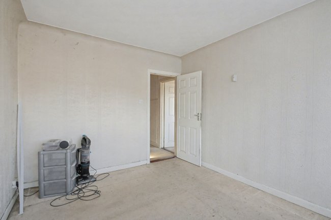 26 Hinton Crescent, Thornhill, Southampton, Hampshire, SO19 6GT 4