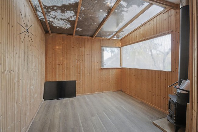 26 Hinton Crescent, Thornhill, Southampton, Hampshire, SO19 6GT 4