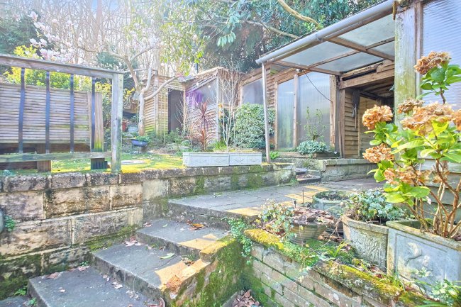 26 Hinton Crescent, Thornhill, Southampton, Hampshire, SO19 6GT 4