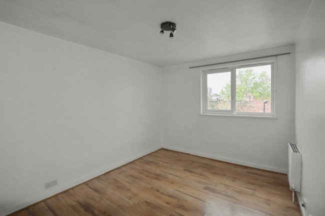 11 Bath Close, Peckham, London, SE15 2JP 10