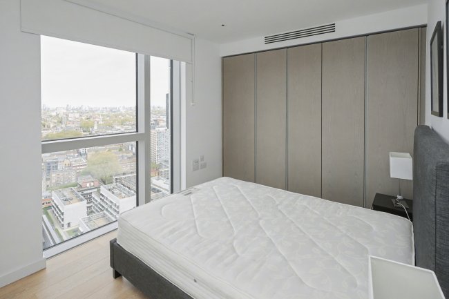 Flat 2105, Atlas Building, 145 City Road, London, EC1V 1AY 1