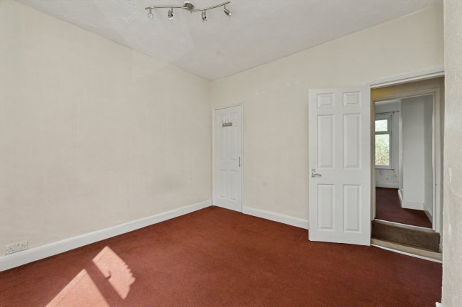 15 Surrey Street, Crewe, CW1 4AB 6