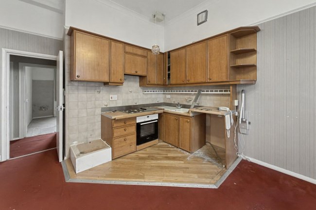 Flat B, 33 Belgrave Gardens, St John's Wood, London, NW8 0RE 6