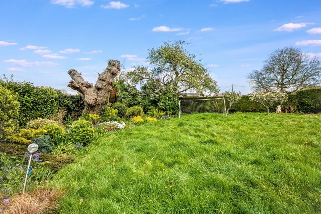 2 Bathurst Cottages, Holms Farm Estate, Lydney, GL15 5JB 7