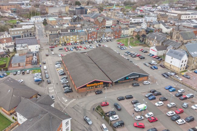 Farmfoods, 8 Manse Place, Airdrie, Scotland, ML6 0AN 7