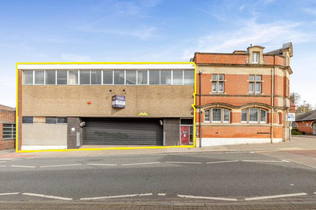 1 Lancaster Road, Hinckley, Leicestershire, LE10 0AW 2