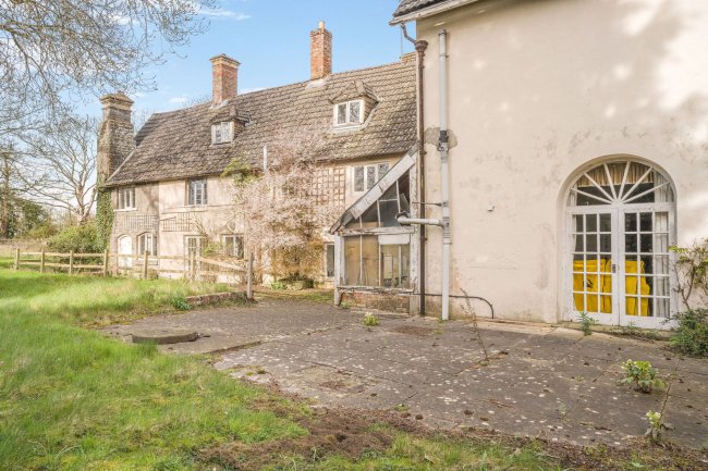 Breadstone House, Breadstone, Berkeley GL13 9HG 5