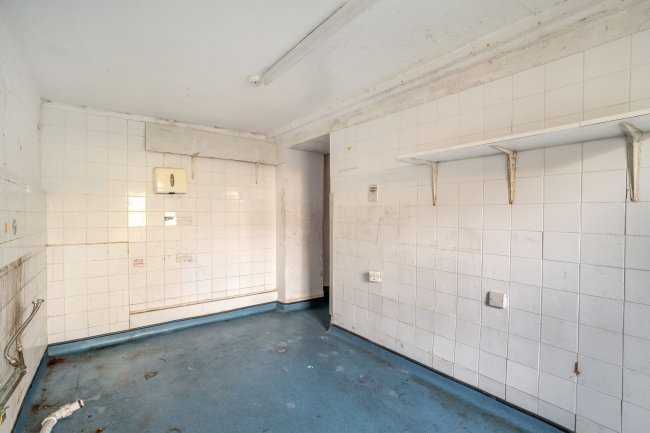 Breadstone House, Breadstone, Berkeley GL13 9HG 5