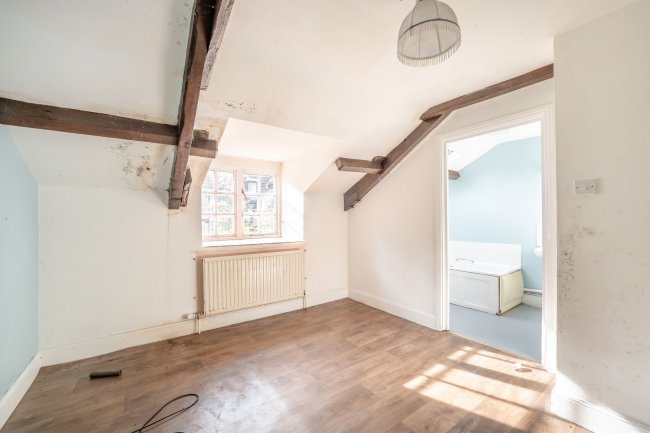 Breadstone House, Breadstone, Berkeley GL13 9HG 5