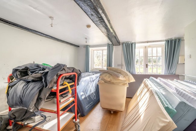 Breadstone House, Breadstone, Berkeley GL13 9HG 5