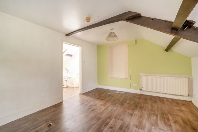 Breadstone House, Breadstone, Berkeley GL13 9HG 5