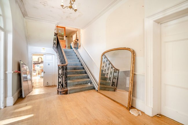 Breadstone House, Breadstone, Berkeley GL13 9HG 5