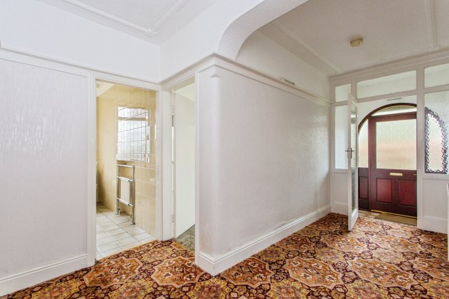 10 Walnut Avenue, Wigan WN1 3XE 9