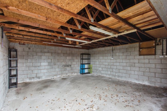 10 Walnut Avenue, Wigan WN1 3XE 9