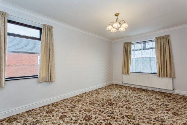 10 Walnut Avenue, Wigan WN1 3XE 9