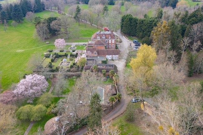 The Dower House, Roydon Hall Road, East Peckham, Tonbridge, TN12 5NH 5