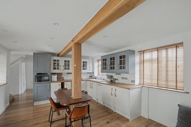 Papillon, Houghton Road, Stockbridge, SO20 6LE 9