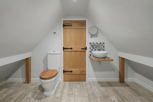 Papillon, Houghton Road, Stockbridge, SO20 6LE 9