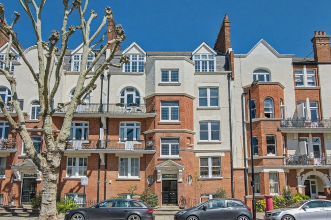 73 Delaware Mansions, Delaware Road, Maida Vale, London, W9 2LJ 4