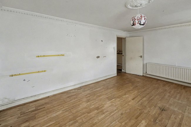 1K Beulah Hill, London, SE19 3LQ 10