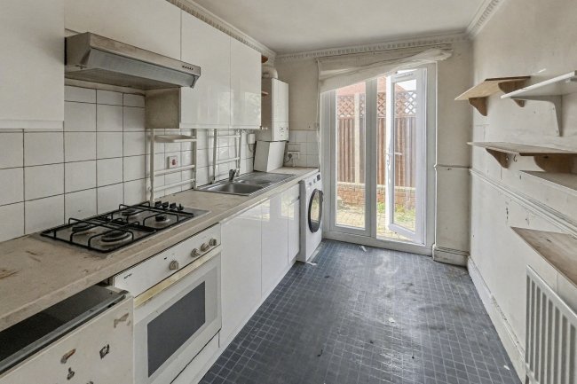 1K Beulah Hill, London, SE19 3LQ 10