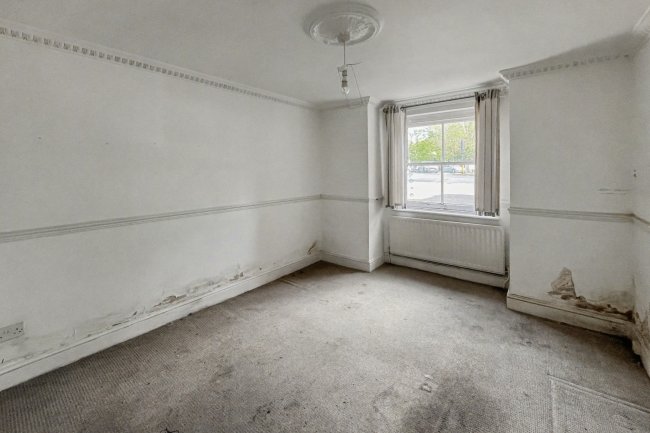 1K Beulah Hill, London, SE19 3LQ 10