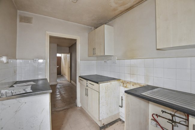 4 West Street, Erith, DA8 1AE 3