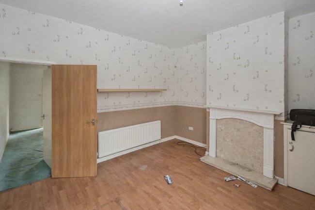 76 Hollyhedge Lane, Walsall, West Midlands, WS2 8PZ 10