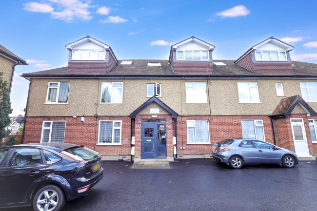 3A Avon Court, Braund Avenue, Greenford, London, UB6 9JH 10