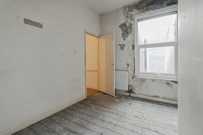 35 Bibbys Lane, Bootle, Merseyside, L20 4JJ 5