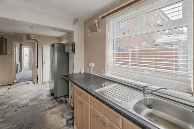 45 Milldale Road, Long Eaton, Nottingham, NG10 3JB 6