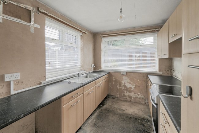 45 Milldale Road, Long Eaton, Nottingham, NG10 3JB 6