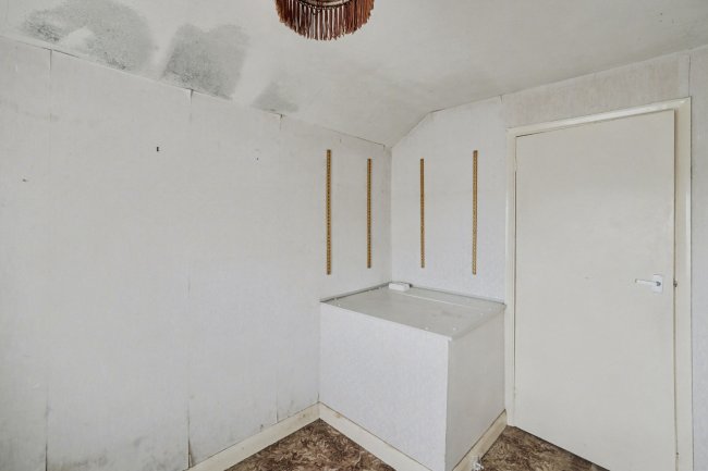 45 Milldale Road, Long Eaton, Nottingham, NG10 3JB 6