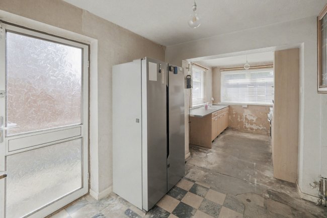 45 Milldale Road, Long Eaton, Nottingham, NG10 3JB 6