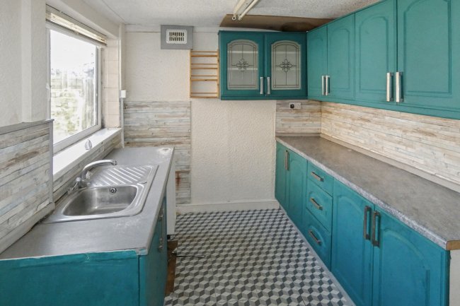 12 Cambridge Street, Bridlington, East Riding, Yorkshire, YO16 4JZ 8