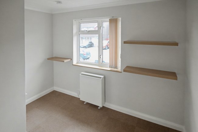 7 Hornbeam, Burwash, Etchingham, TN19 7BT 8