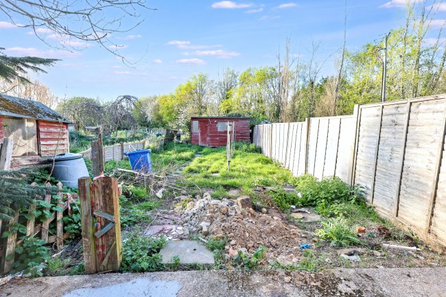 13 Poplar View, Faversham, ME13 9AF 9