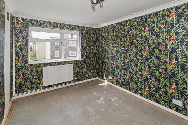 Flat 49, Peregrine Drive, Sittingbourne, ME10 4TZ 8