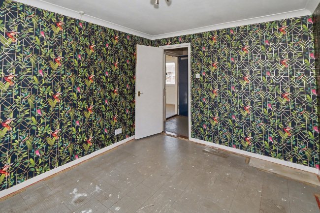 Flat 49, Peregrine Drive, Sittingbourne, ME10 4TZ 8