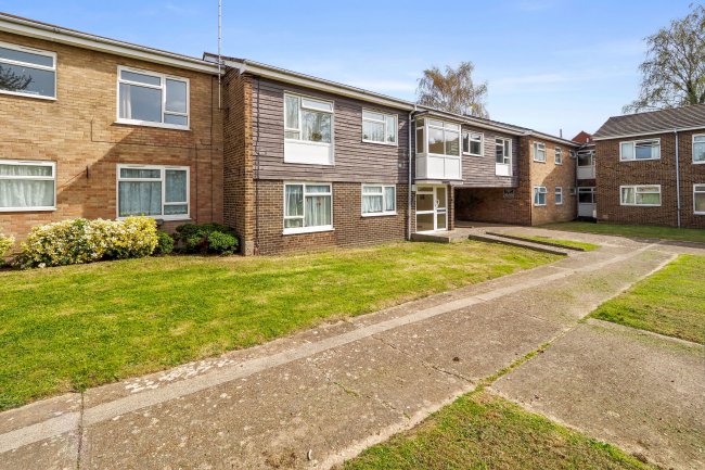 Flat 49, Peregrine Drive, Sittingbourne, ME10 4TZ 8