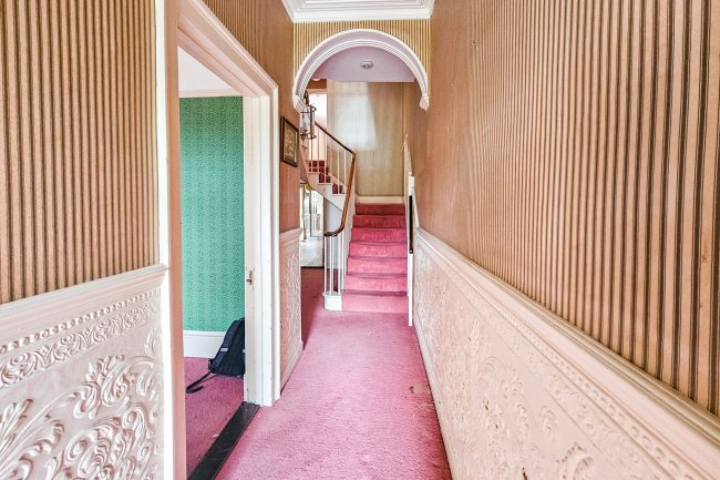 2 Union Terrace, Barnstaple, Devon, EX32 9AB 9