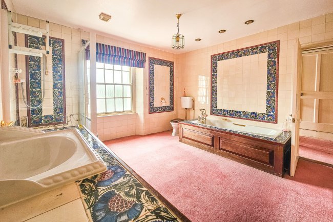 2 Union Terrace, Barnstaple, Devon, EX32 9AB 9