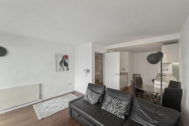 Apartment 2606, Beetham Tower, 301 Deansgate, Manchester, Greater Manchester, M3 4LT 6