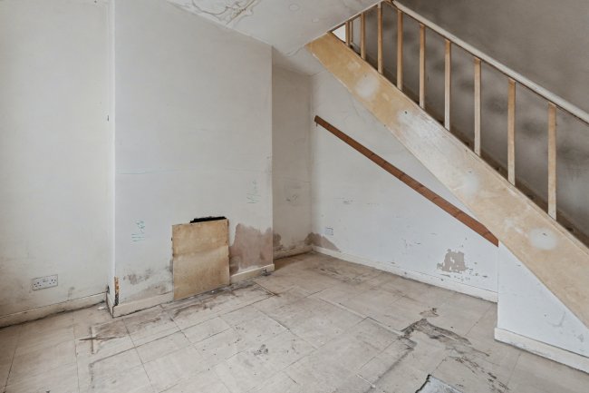 11 Kirk Road, Litherland, Liverpool, L21 8HU 7