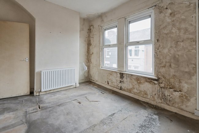 11 Kirk Road, Litherland, Liverpool, L21 8HU 7