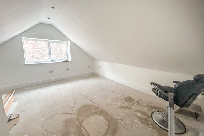 80 Westgate, Guisborough, TS14 6AP 6