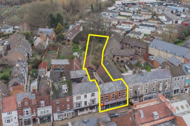 48 High East Street, Dorchester, Dorset DT1 1HU 1