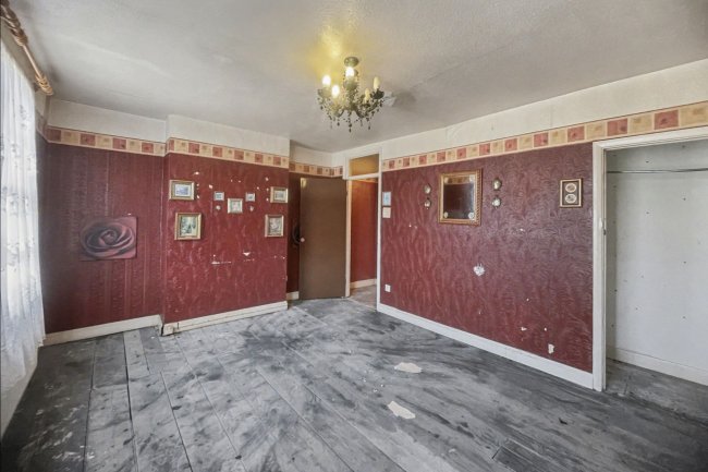 85 Clapham Manor Street, Clapham, London, SW4 6DR 3