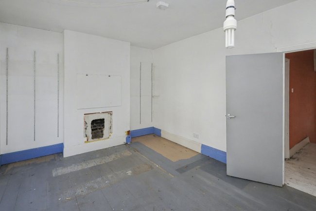 Ground & First Floor Flats, 19 Halstow Road, Greenwich, London, SE10 0LD 5